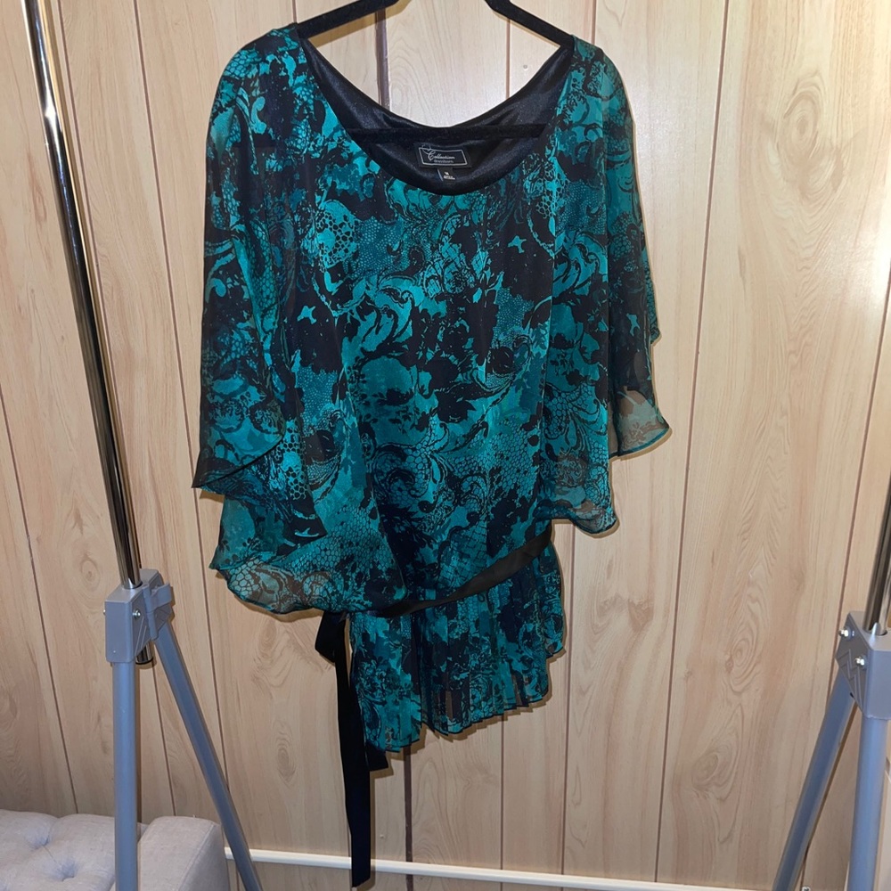 Dress Barn Top